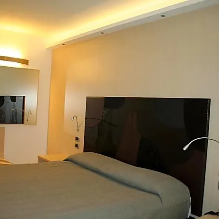 Ristorante Ramandolo فندق 3*