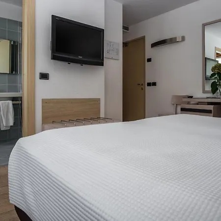 Hotel Residence Ristorante Ramandolo